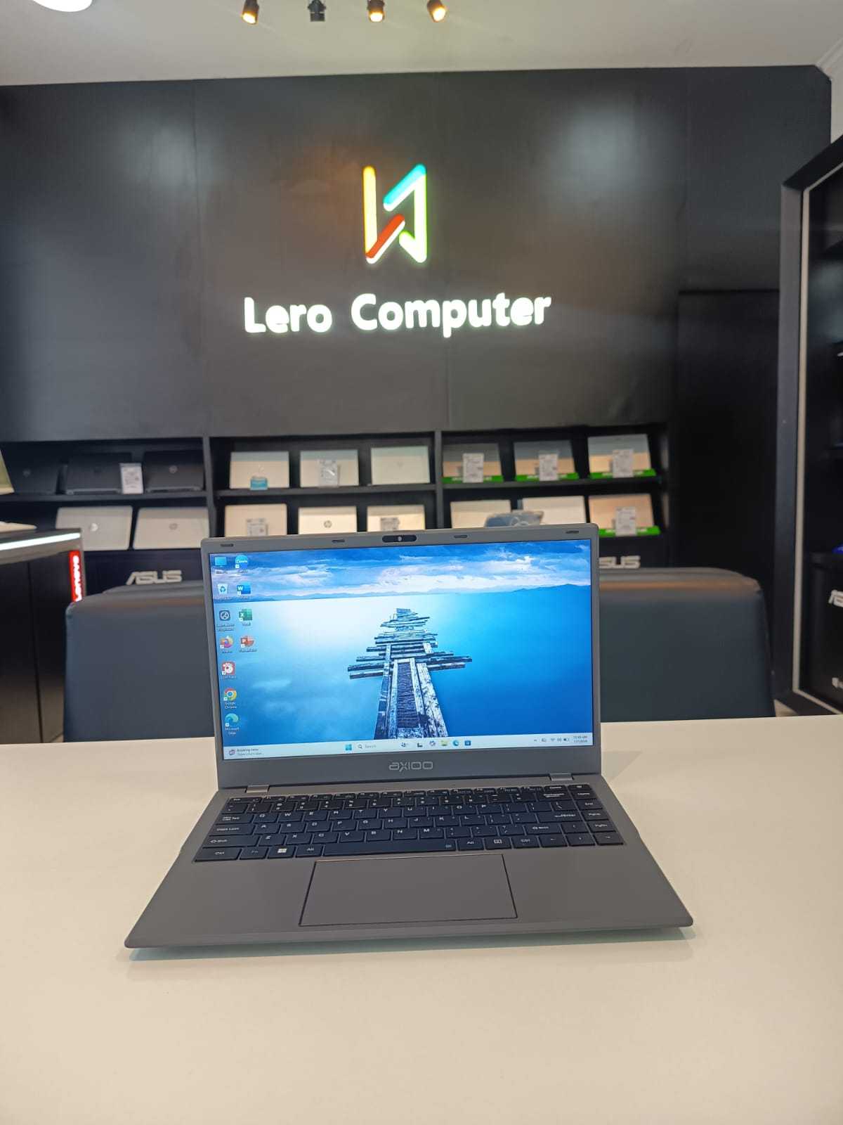 AXIOO MYBOOK HYPE INTEL CELERON N4020 RAM 4GB SSD 128GB WIN 11 Home  KELENGKAPAN : CHARGER
