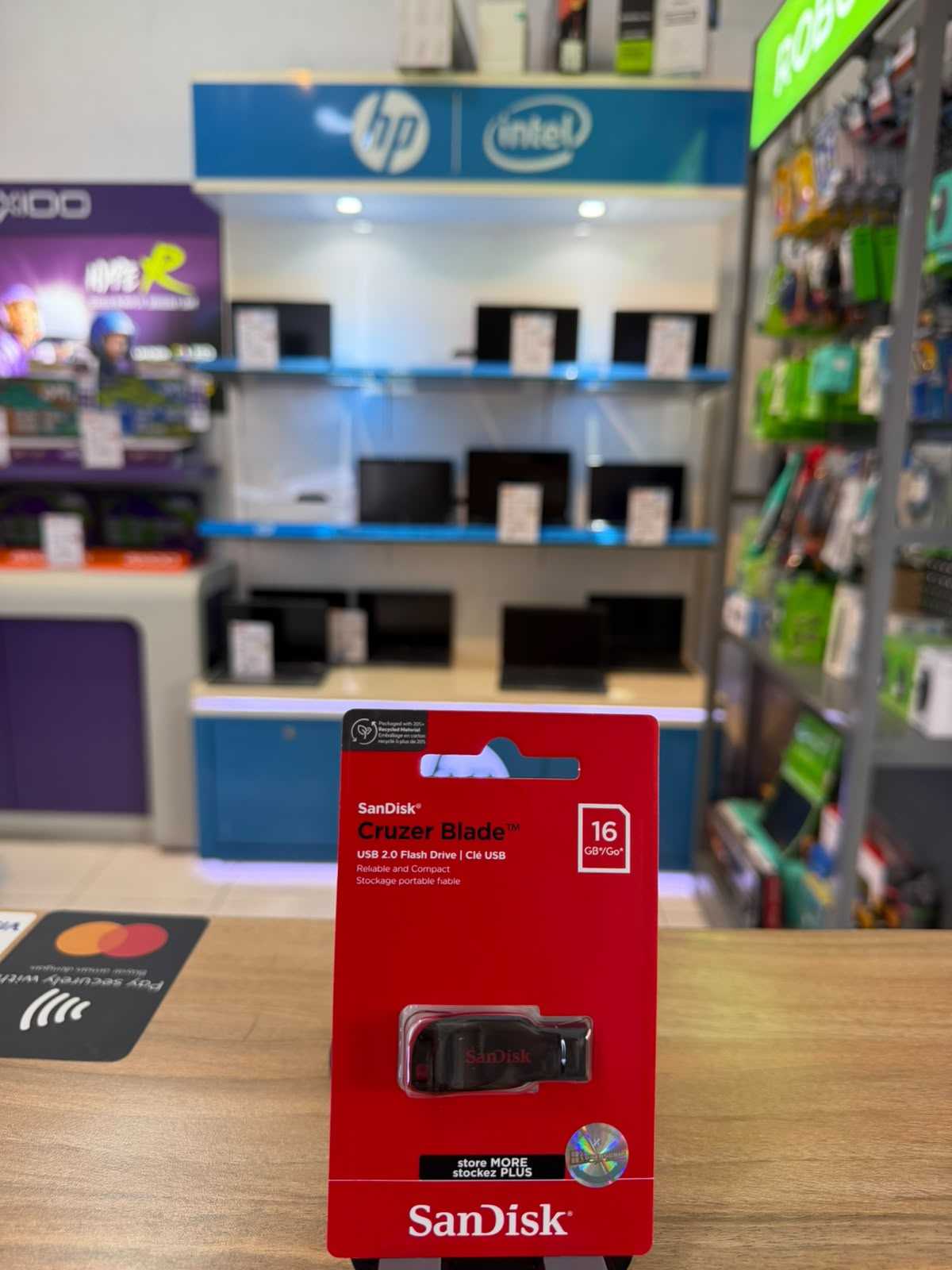 FLASHDISK SANDISK 16GB usb2.0 SDCZ50-016G-B35