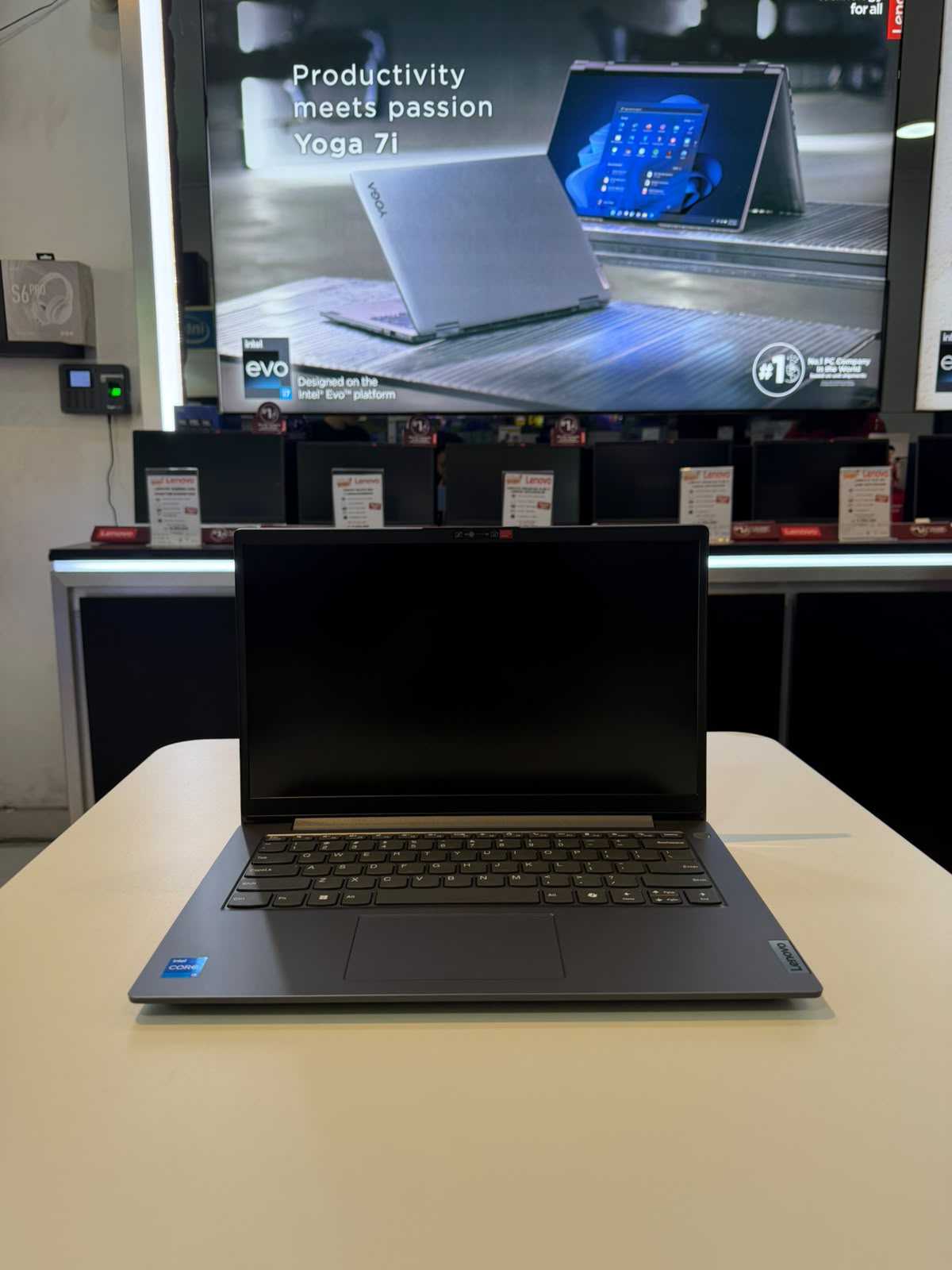 LENOVO V14 G5 IRL-83GU007GID INTEL CORE I5-13420H 8GB DDR5 512GB W11 HOME