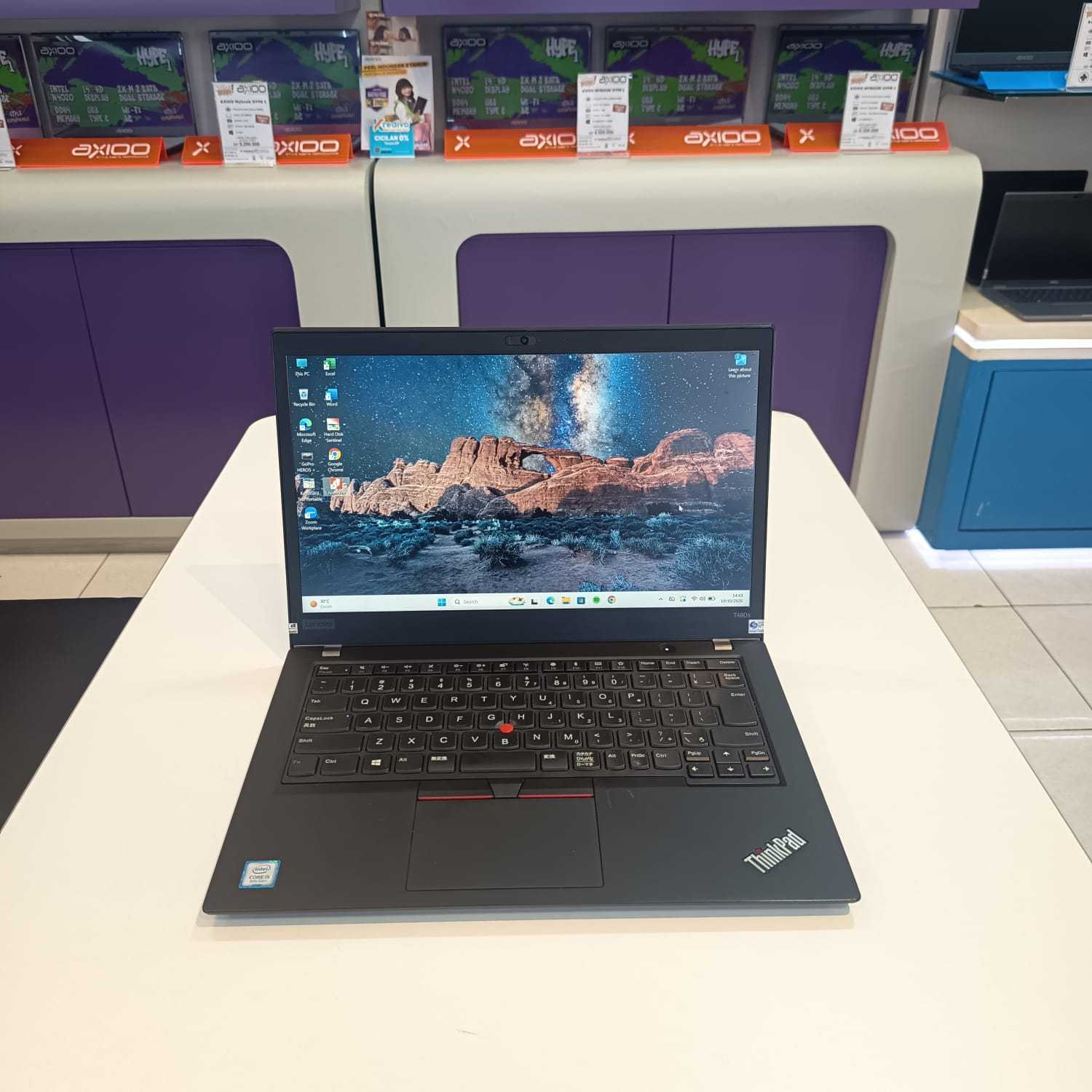Second Lenovo Thinkpad T480S Intel Core i5-8250U RAM 8GB DDR4 SSD 256GB W11 Pro