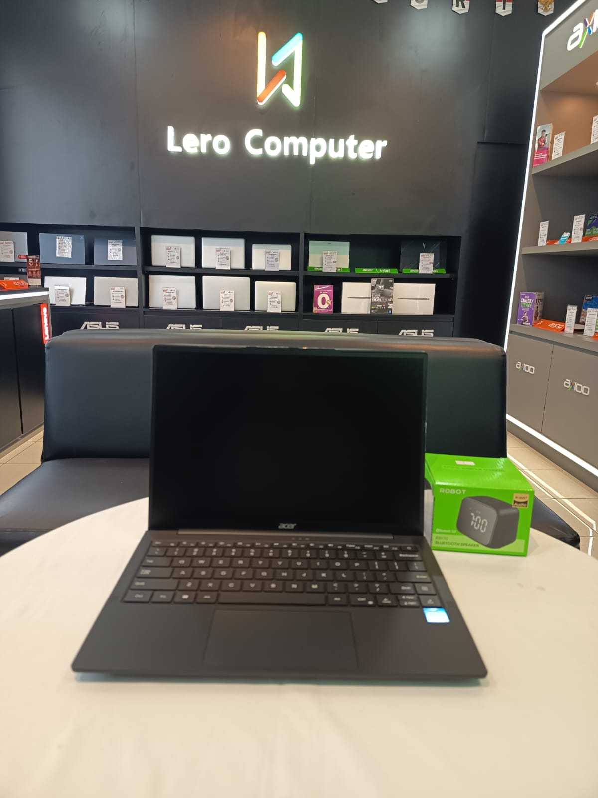 ACER MATE 14 AM1 INTEL CORE I5-1235U RAM 16GB SSD  512GB WINDOWS 11