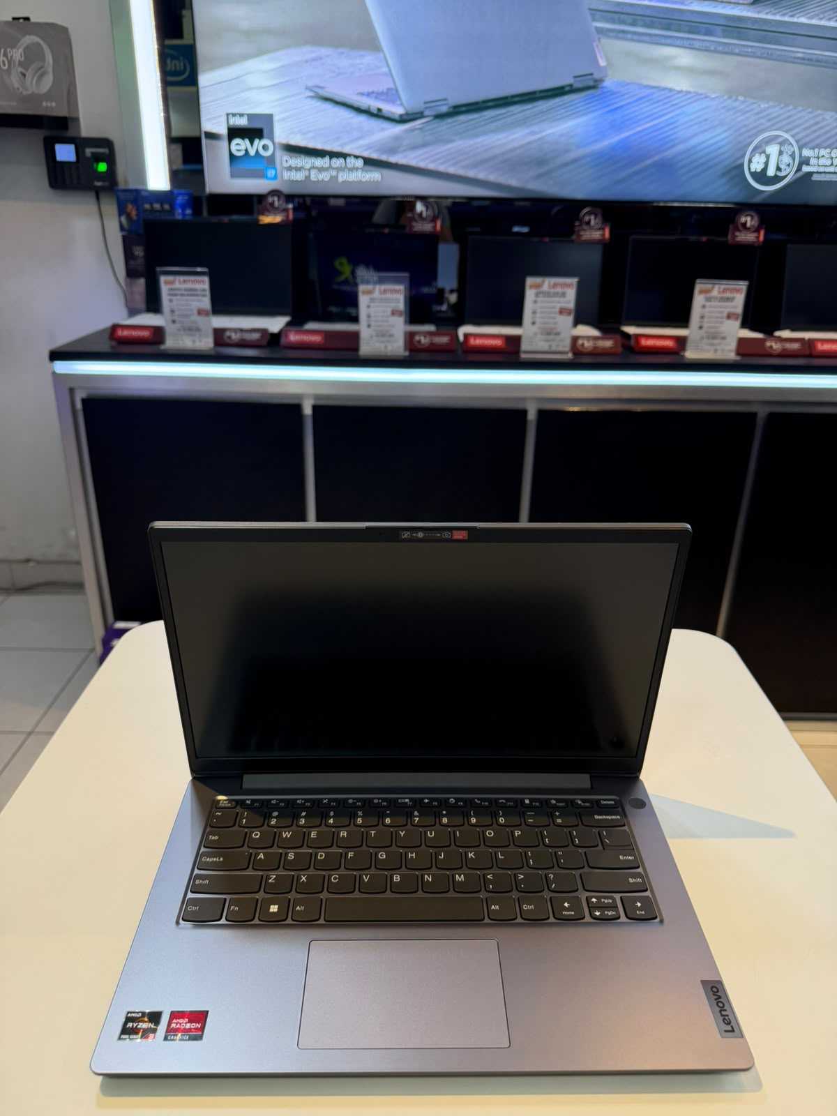LENOVO V14 G4 AMN-82YT0115ID AMD Ryzen 3 7320U 8GB LPDDR5 512GB W11 Home + OHS 2024
