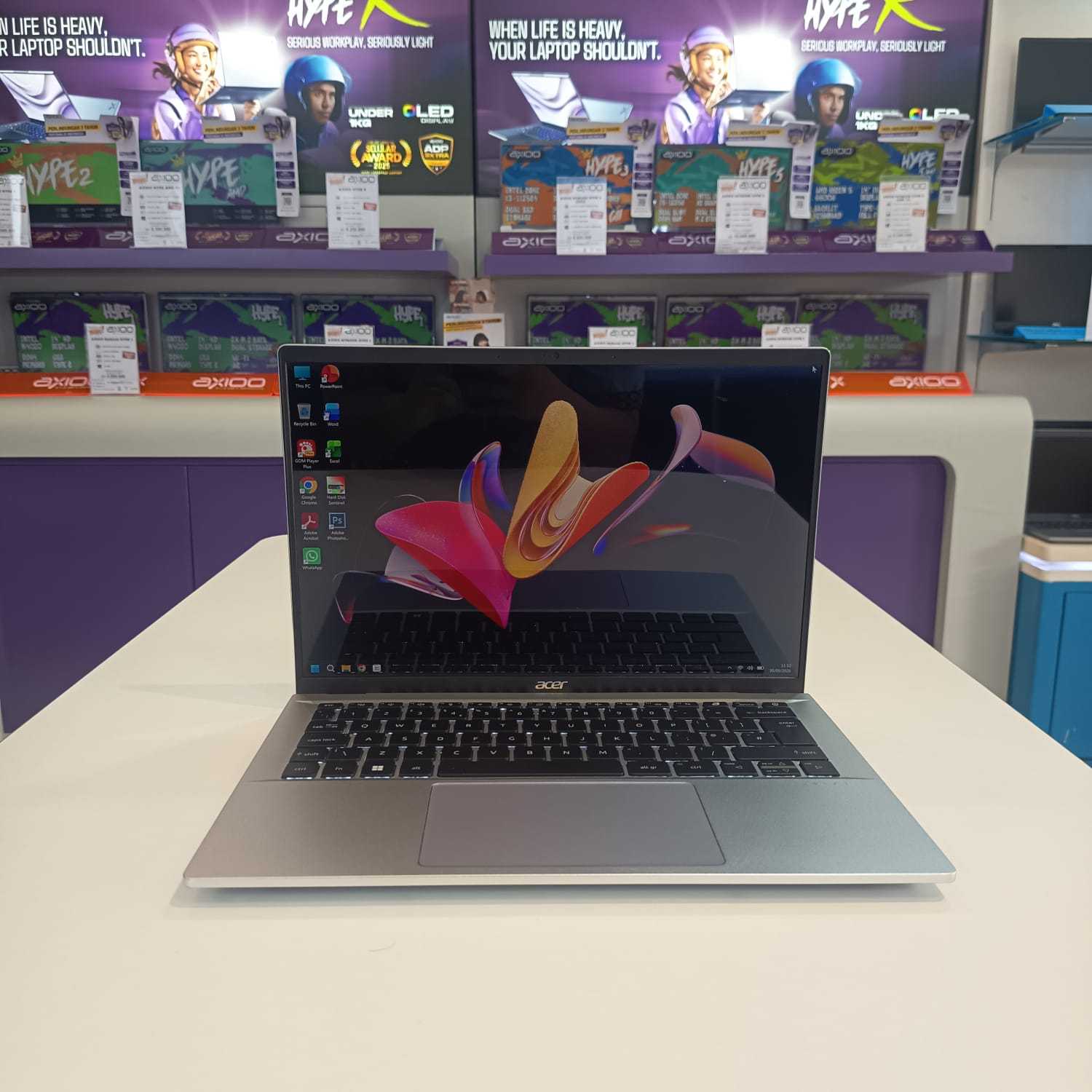Second Like New Acer Swift SFG14-72 Intel Core Ultra 7 155H RAM 16GB LPDDR5 SSD 1TB W11 Home