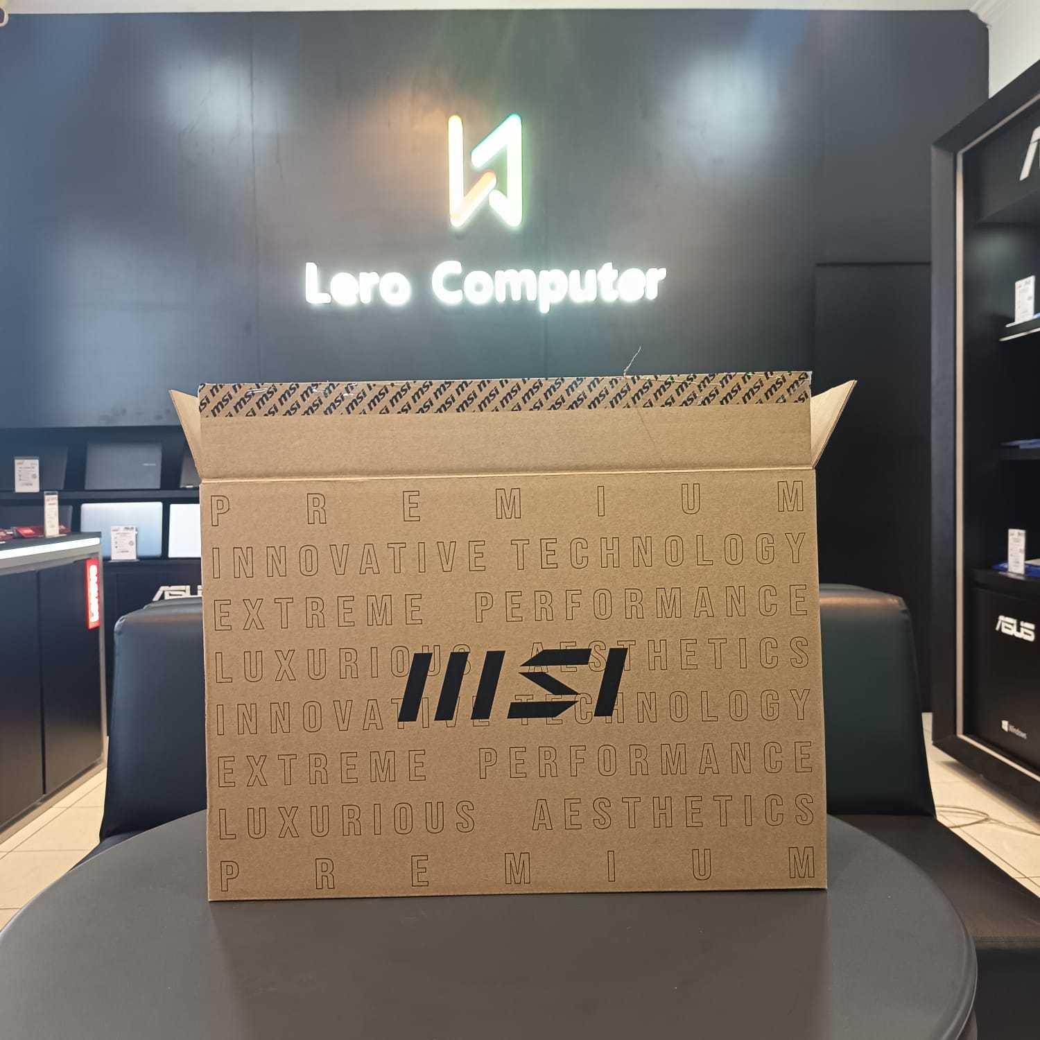 MSI Cyborg 15 A13UDXK-1442ID (9S7-15K111-1442) Intel Core i7-13620H 2x8GB 512GB RTX 3050 6GB W11 Home + OHS 2021 Translucent Black + MSI Essential Backpack include inside Box 