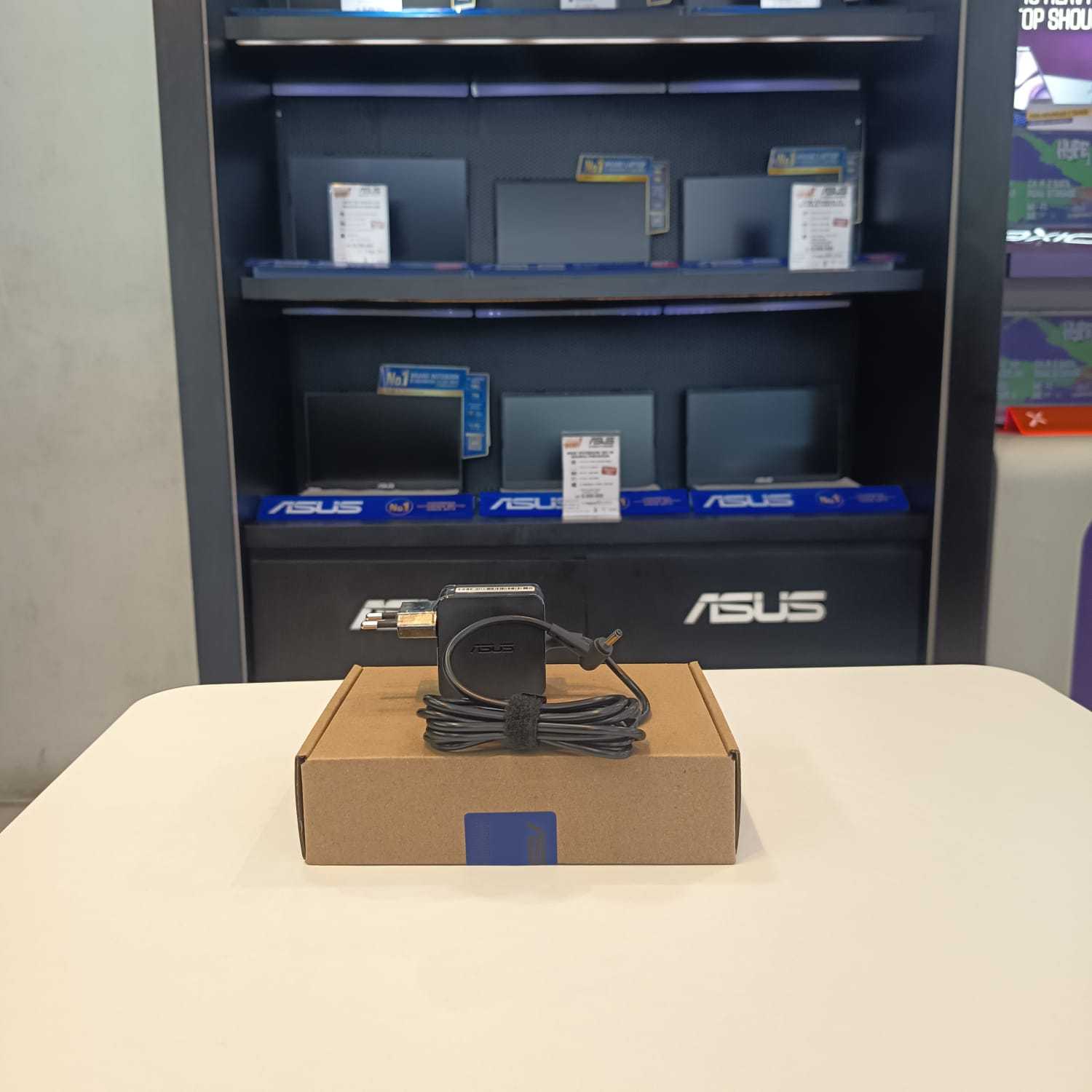 Asus 4.0×1.35mm 33W 19V.1.75A