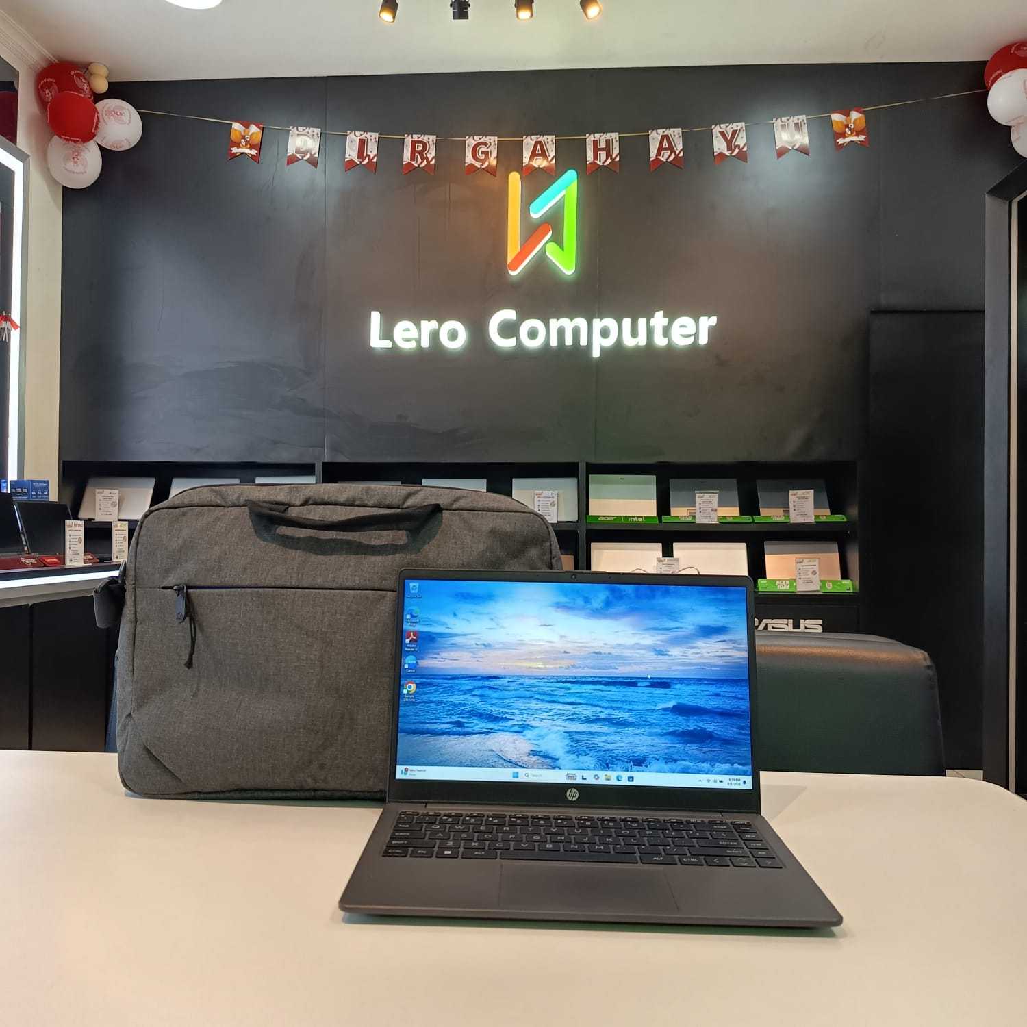 HP NETBOOK 245 G10 AMD RYZEN 3-7320U RAM 8GB SSD 512GB WIN 11 Kelengkapan Charger &Tas