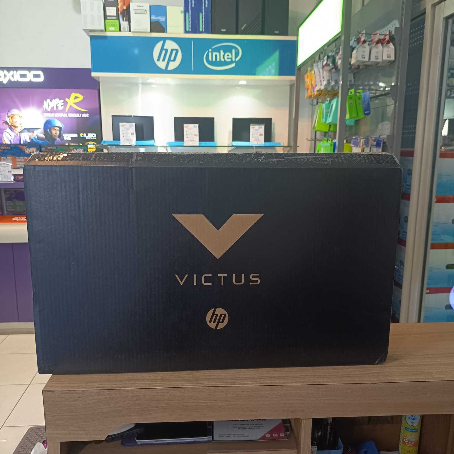 HP Victus Gaming 16-s1777AX-A4UE6PA  AMD Ryzen 7-8845HS  Ram 16GB DDR5  Ssd 1TB RTX4070 8GB  W11 Home + OHS 2021 