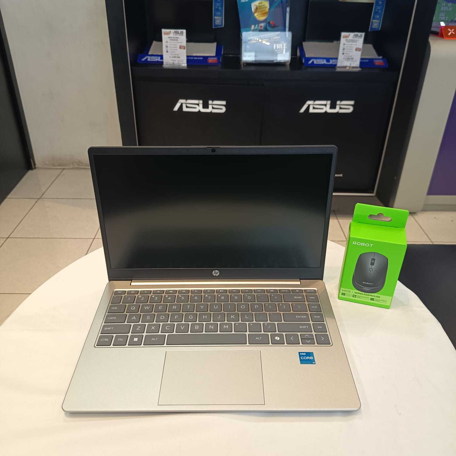 HP 14-ep0261TU-BD0Y5PA/ INTEL CORE i3-1315U/RAM 8GB DDR4/SSD 512GB/ WINDOWS 11+OHS 2021