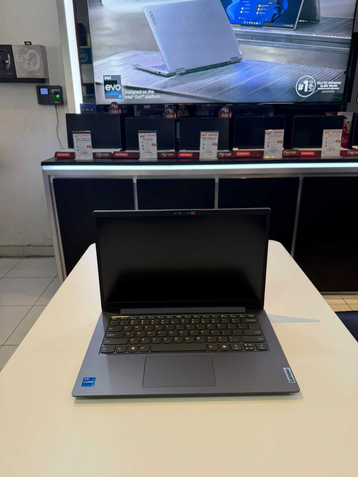 LENOVO V14 G5 IRL-83GU007KID INTEL CORE I5-13420H 16GB DDR5 512GB W11 HOME