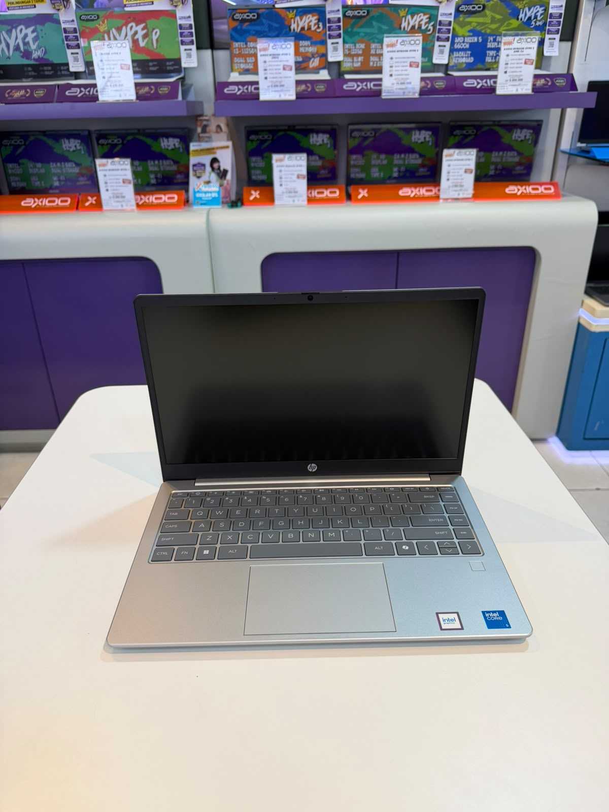 HP 14-ep1177TU-C7SD0PA Intel Core 5-120U 8GB DDR4 512GB W11 Home + OHS 2024