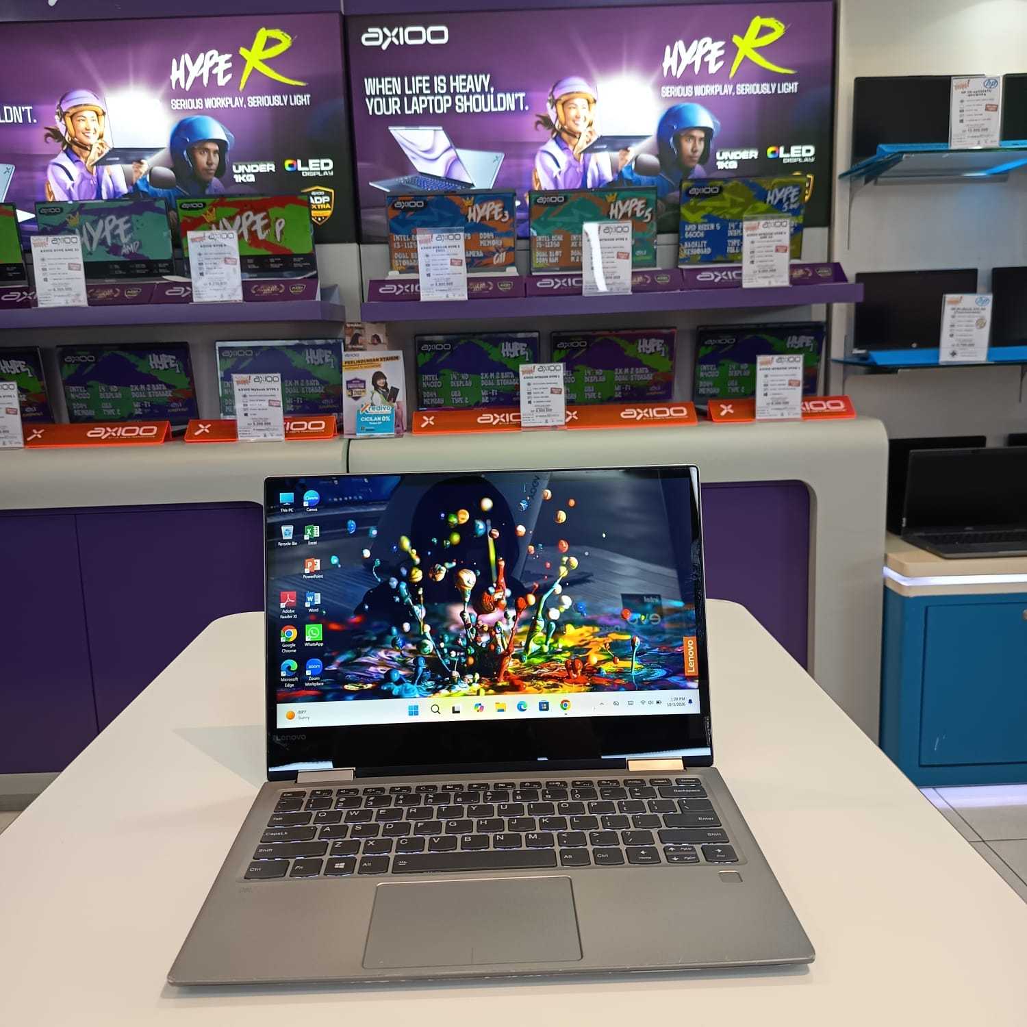 SECOND LENOVO YOGA 80X6 INTEL CORE i5-7200U RAM 4GB SSD 256GB W 11 HOME  KELENGKAPAN :CHARGER