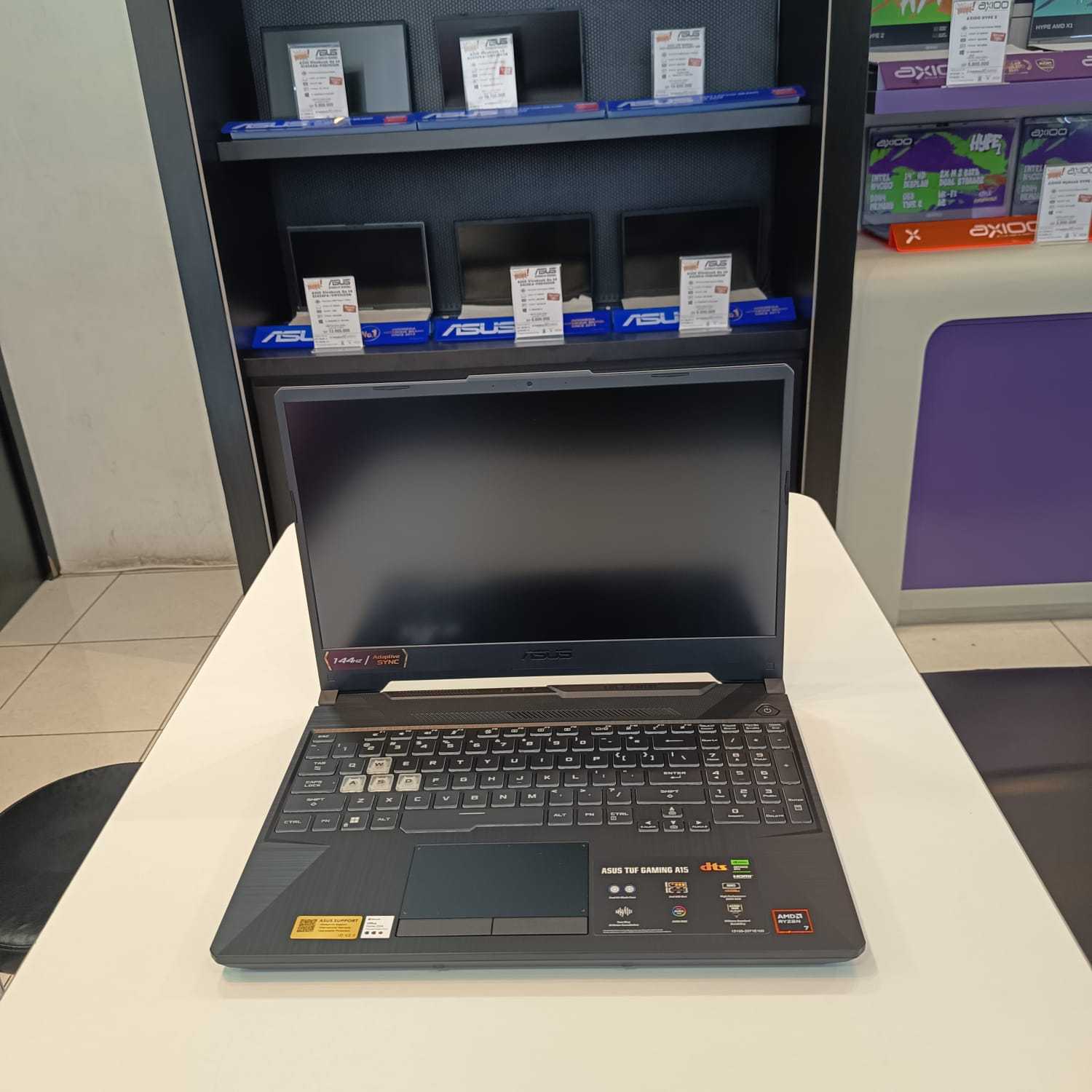 ASUS TUF Gaming A15 FA506NCQ-RT35BIT-HM  AMD Ryzen 7 170 RAM 8GB DDR5 SSD 512GB RTX3050 4GB W11 Home + OHS 2024 