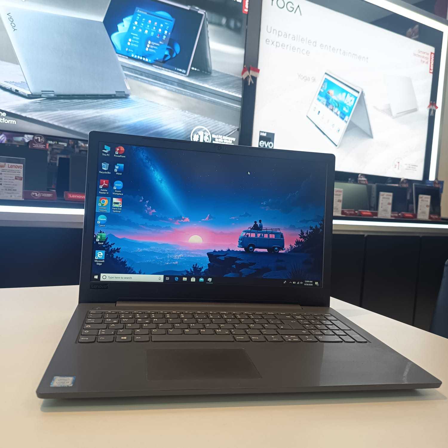 LENOVO 81HN 8VCN16WW INTEL CORE i3-7030U RAM 8GB SSD 256GB W10 HOME KELENGKAPAN UNIT,CHARGER