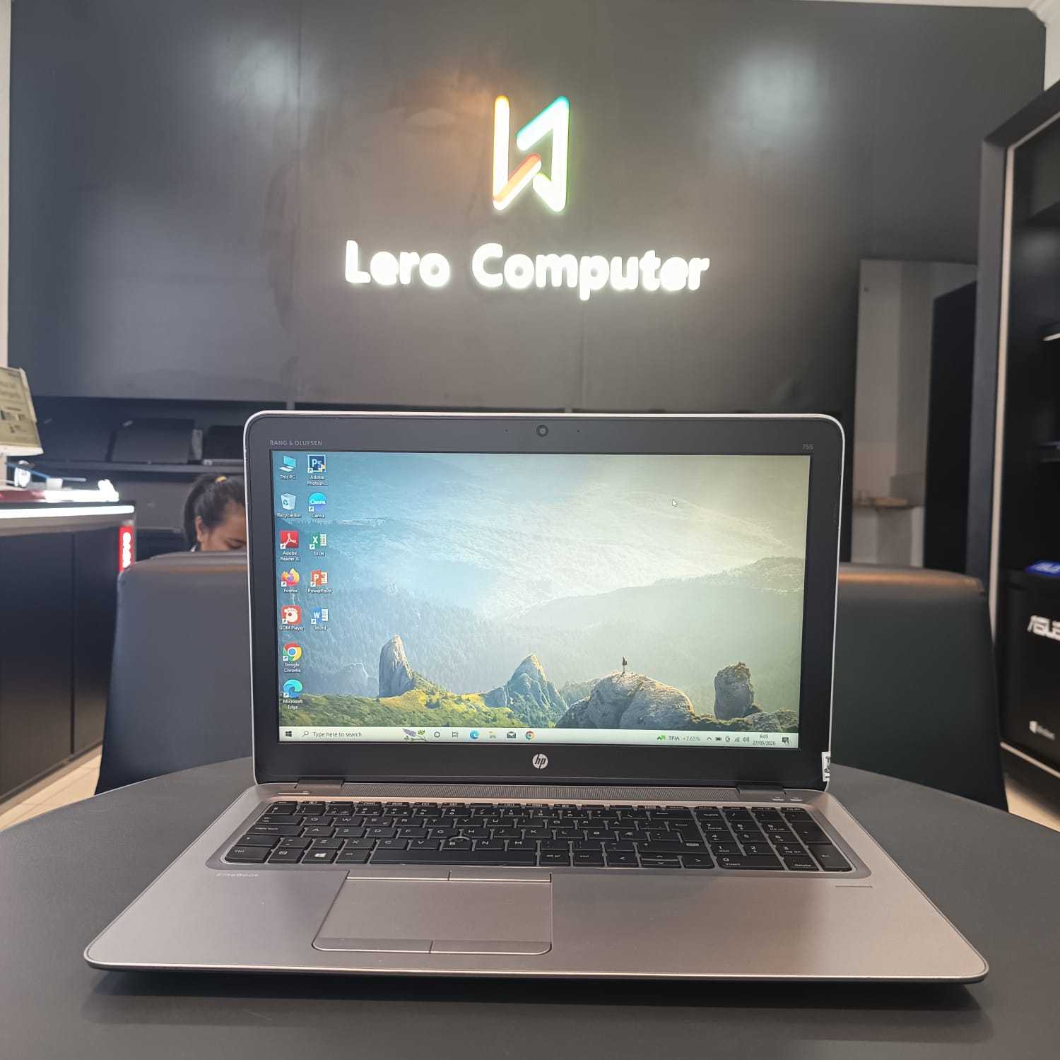 HP EliteBook 755 G3 AMD Pro AIO-8700B R6 RAM 8GB SSD 256 WIN 10 HOME