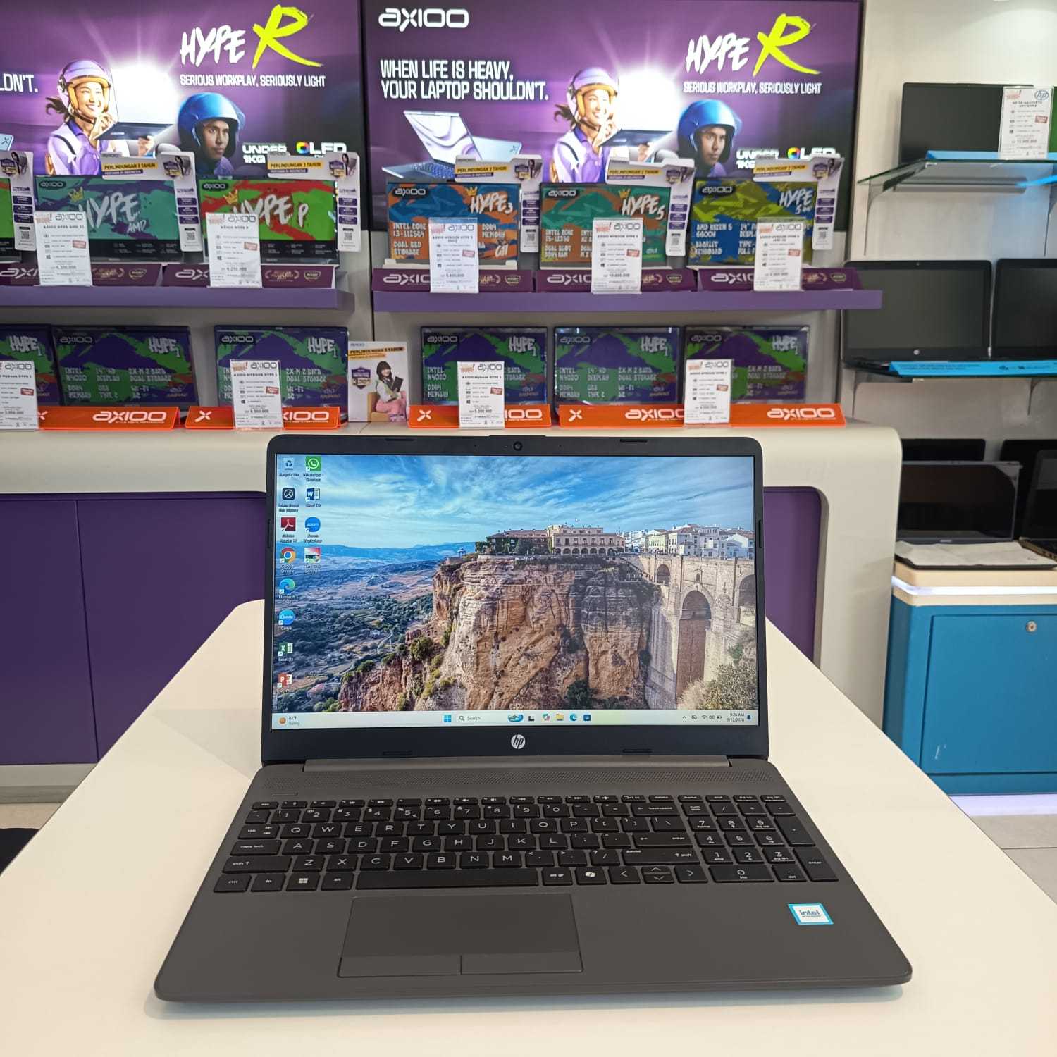 HP Notebook 250RT G9 Intel Celeron N150 Ram 8GB Ssd 256Gb W11  Kelengkapan Unit+Charger 