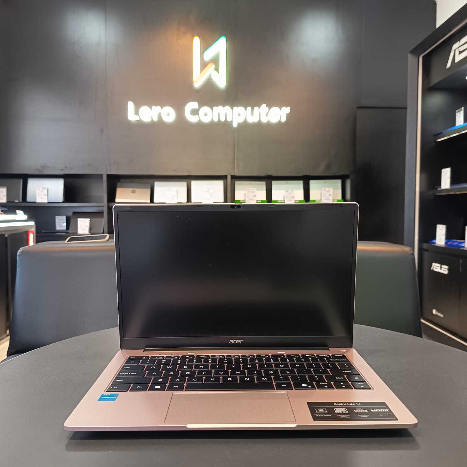ACER Aspire Lite AL14-36P-C7Q8 Intel N4500 8GB DDR5 512GB W11 Home Pink