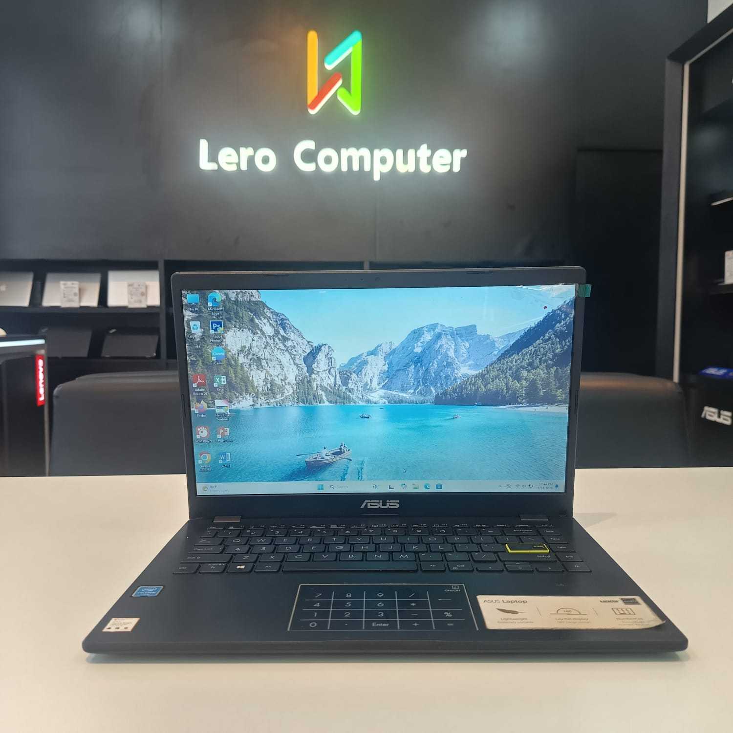 Asus Vivobook E410MA Intel Celeron N4020 RAM 4GB SSD 512GB Windows 11 Home Kelengkapan:Charger 