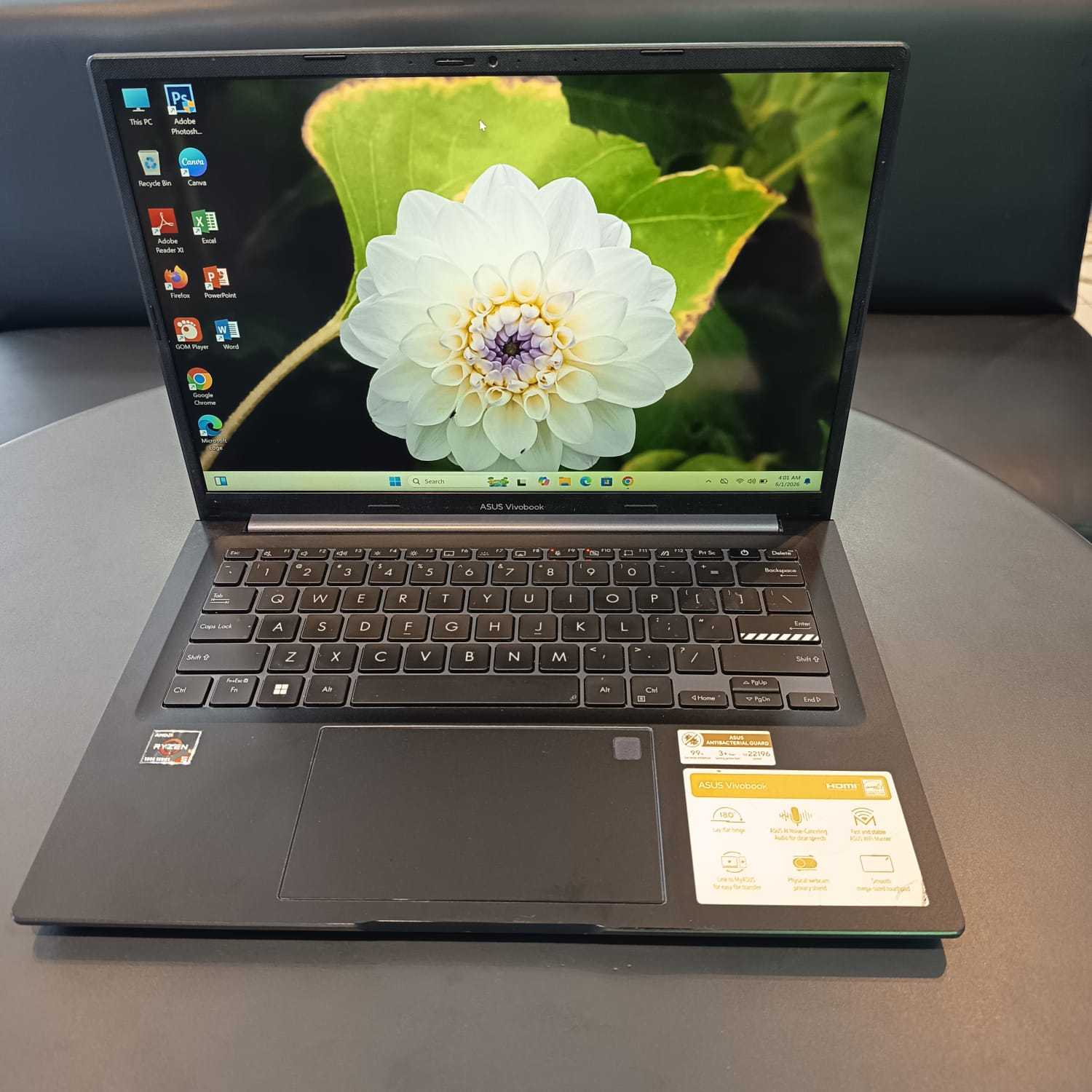 Second Like New Asus Vivobook M1403QA Amd Ryzen 5 5600H With Radeon Graphics Ram 8GB Ssd 512GB Win 11 Home FullSet