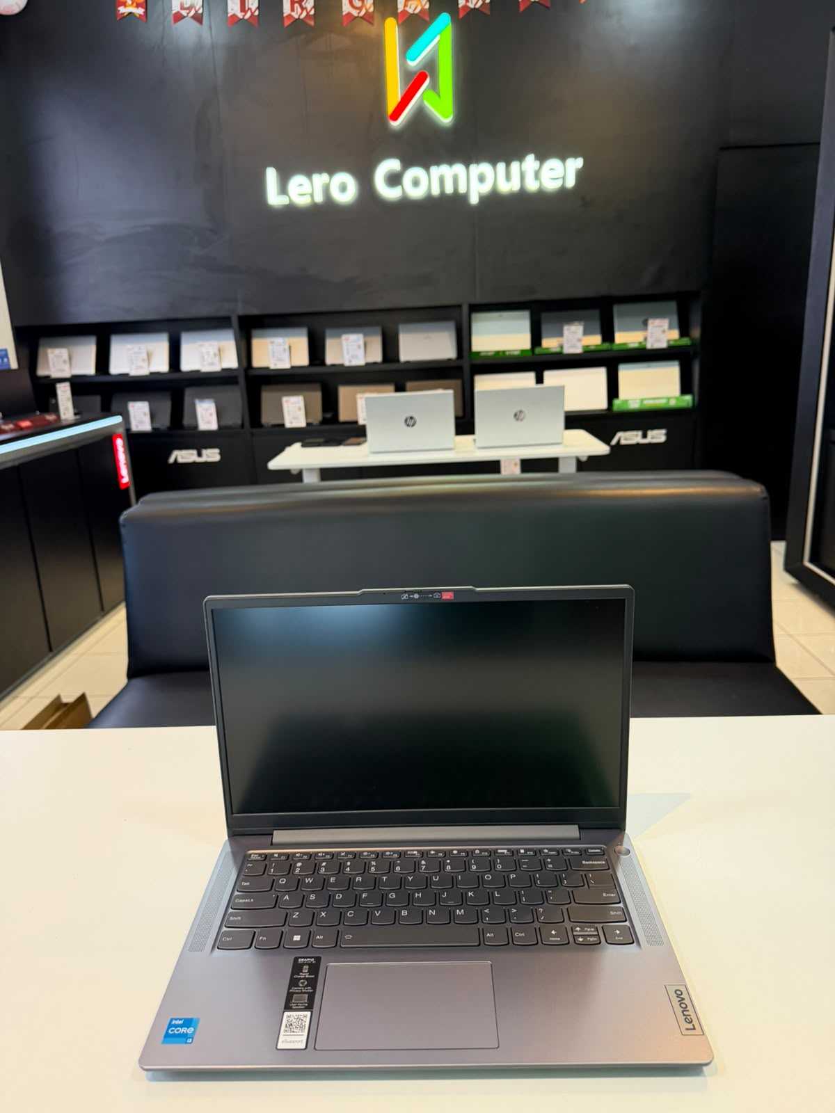 LENOVO IdeaPad Slim 3 14IRU8-82X6006DID Intel Core i3-1315U 8GB LPDDR5 256GB W11 HOME + OHS 2024