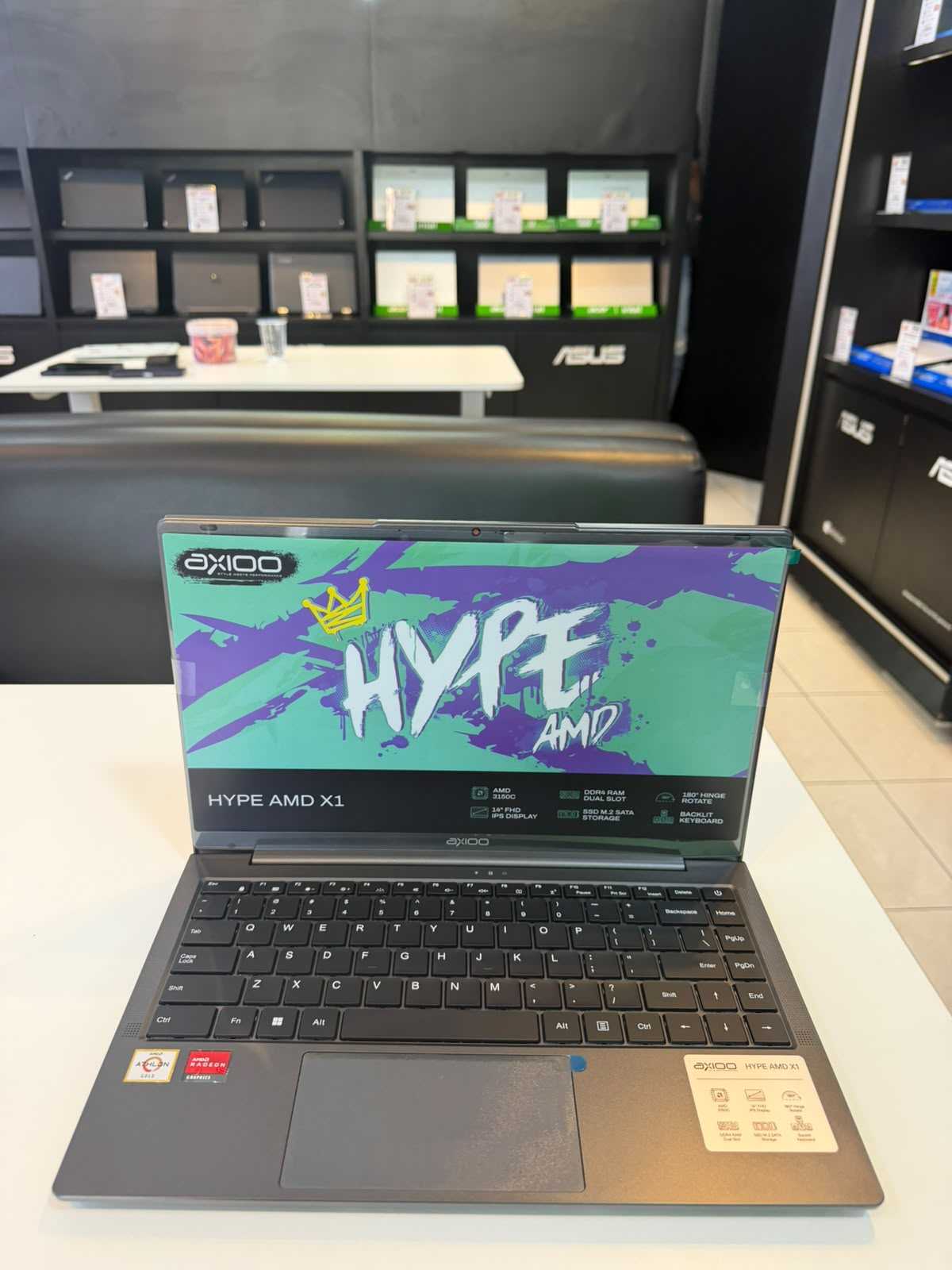 AXIOO HYPE AMD X1 AMD Athlon Gold 3150C 8GB 128GB W11 MIDNIGHT BLACK 