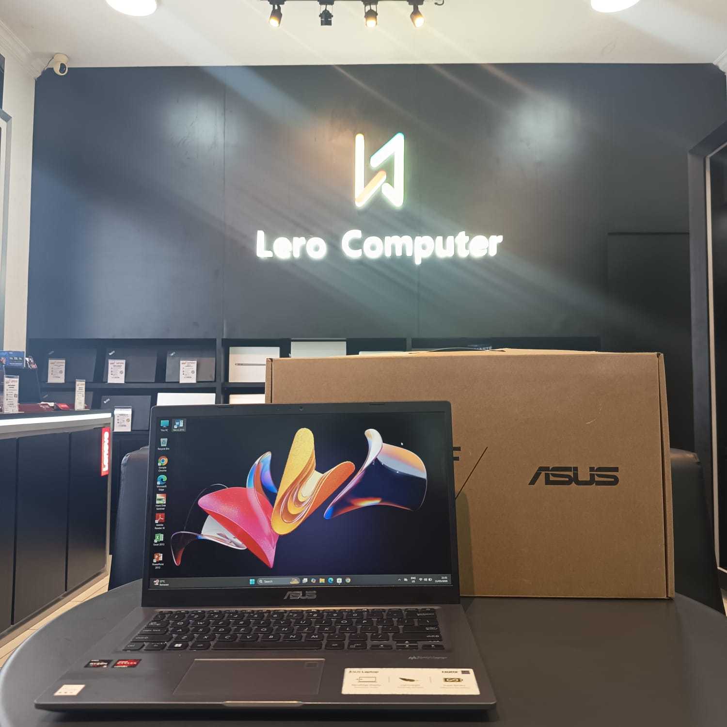 Asus Vivobook X415DAP-M415DA AMD Ryzen 3-3250U  Ram 8GB   Ssd 256GB Windows 11 Home FullSet