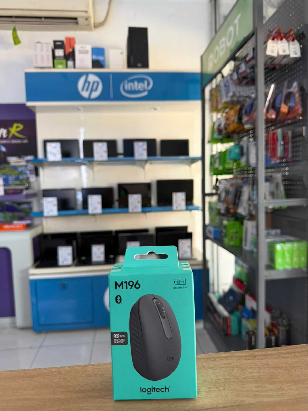 Mouse Logitech M196 Grapite Bluetooth
