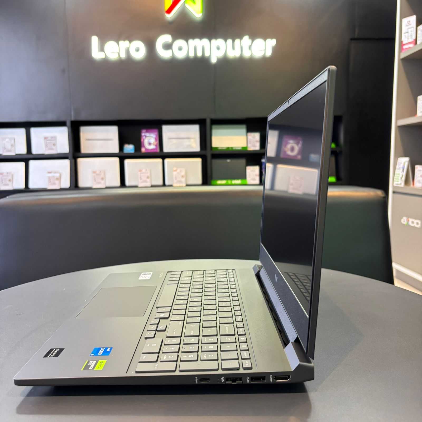 HP Victus Gaming 15-fa2716TX-B7WA6PA/ Intel Core i5-13420H/ 16GB DDR4/ 512GB SSD/ RTX 3050 6GB/ W11 Home + OHS 2021/ Mica Silver + Backpack